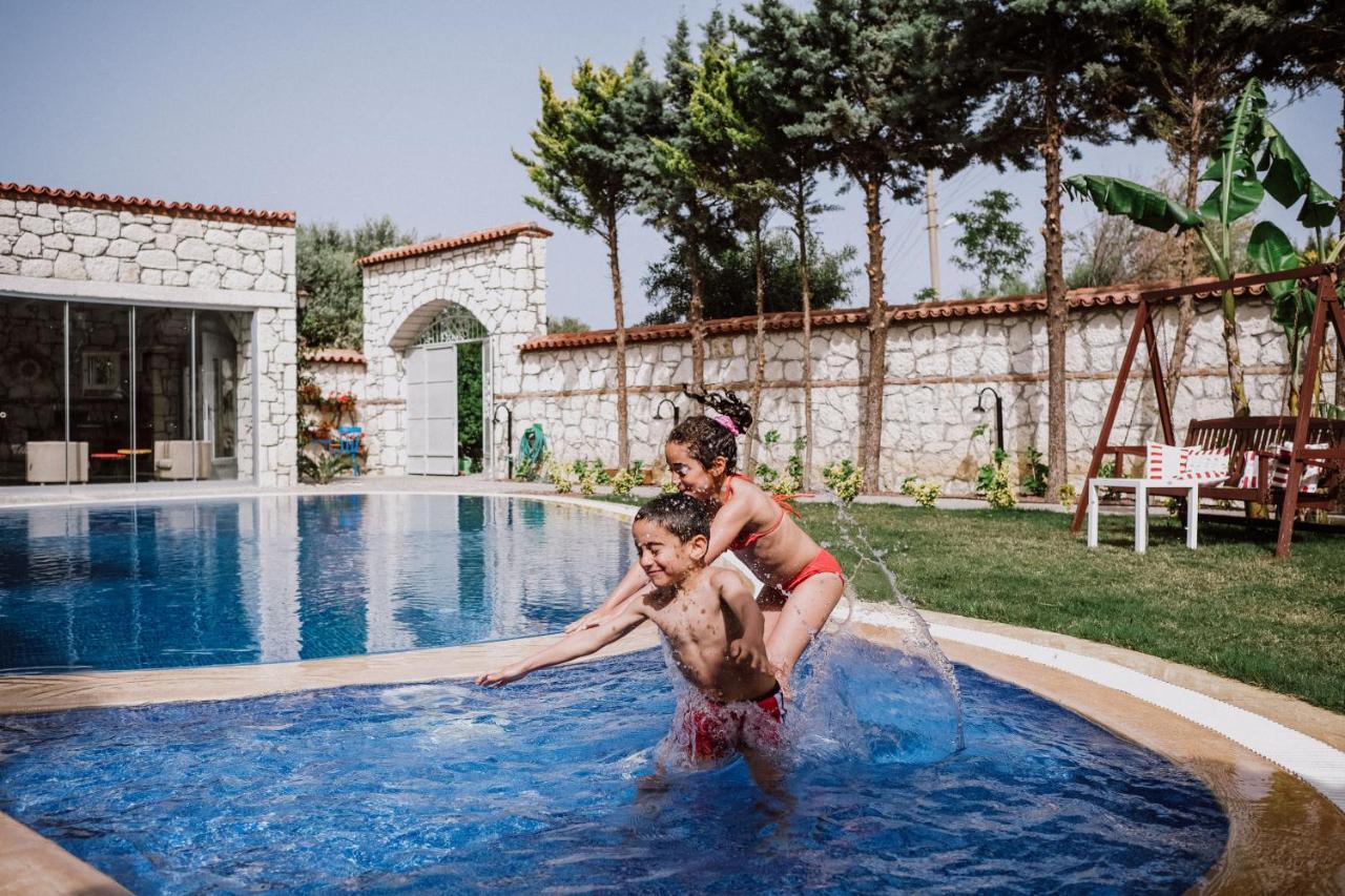 Deruni Butik Hotel Izmir Bagian luar foto